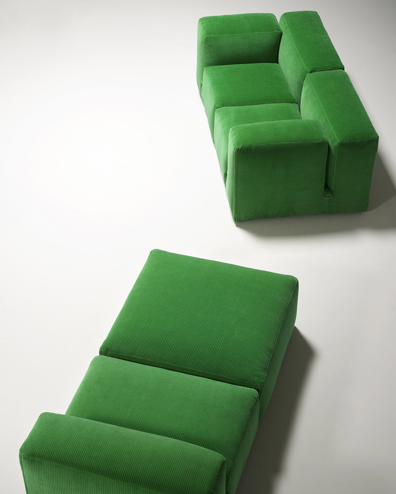 Le Mura sofa system