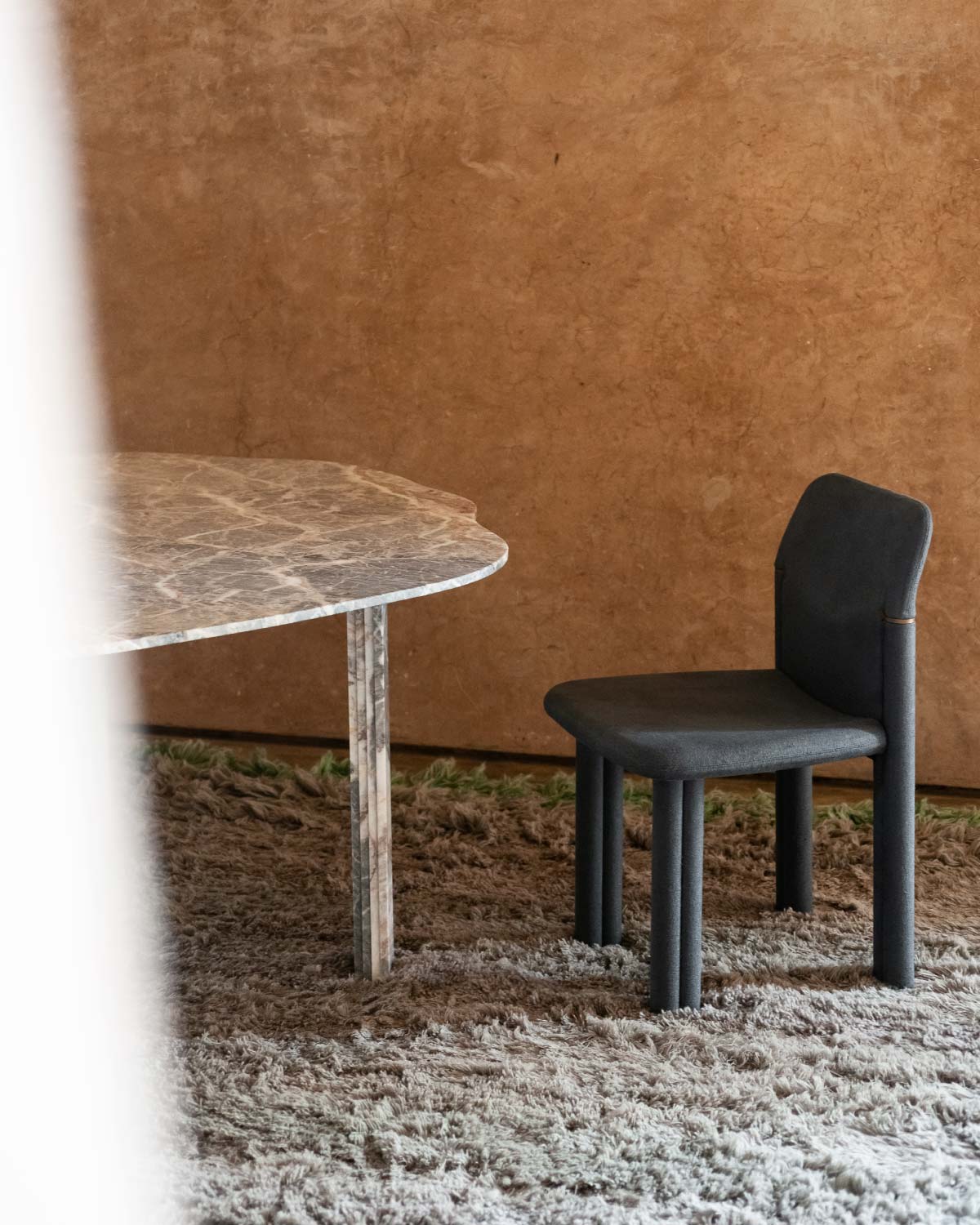 Sempronia dining chair
