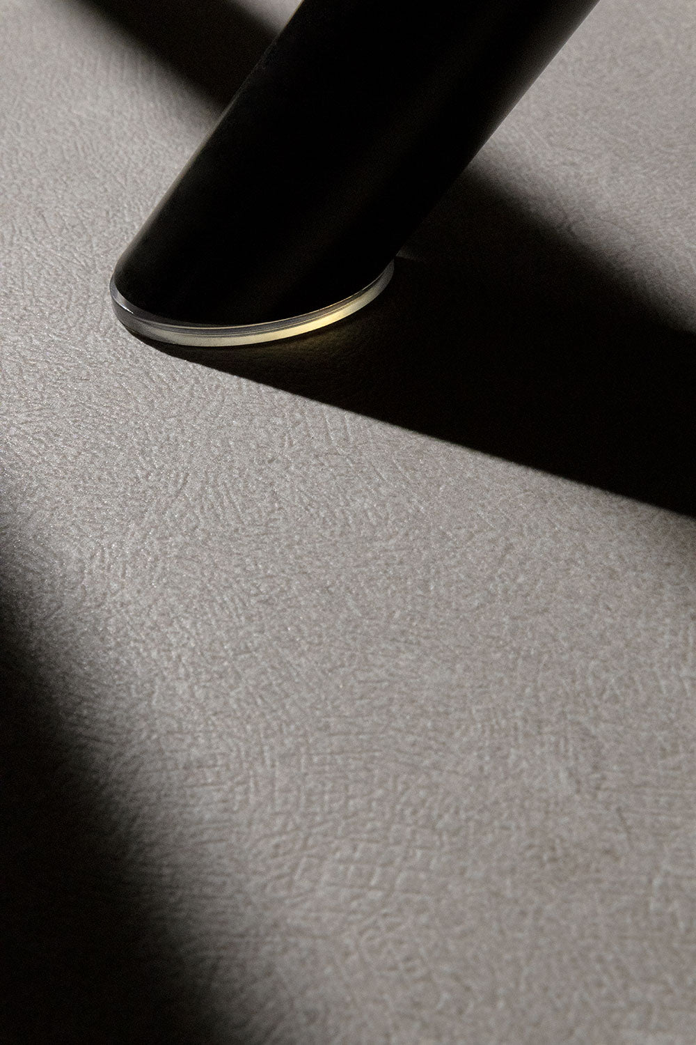 Noon porcelain flooring