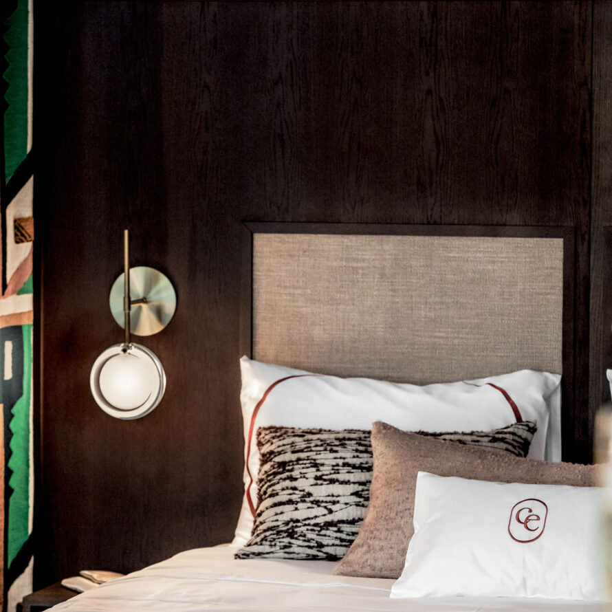 Aplique de pared Lens | Herraje oro cepillado