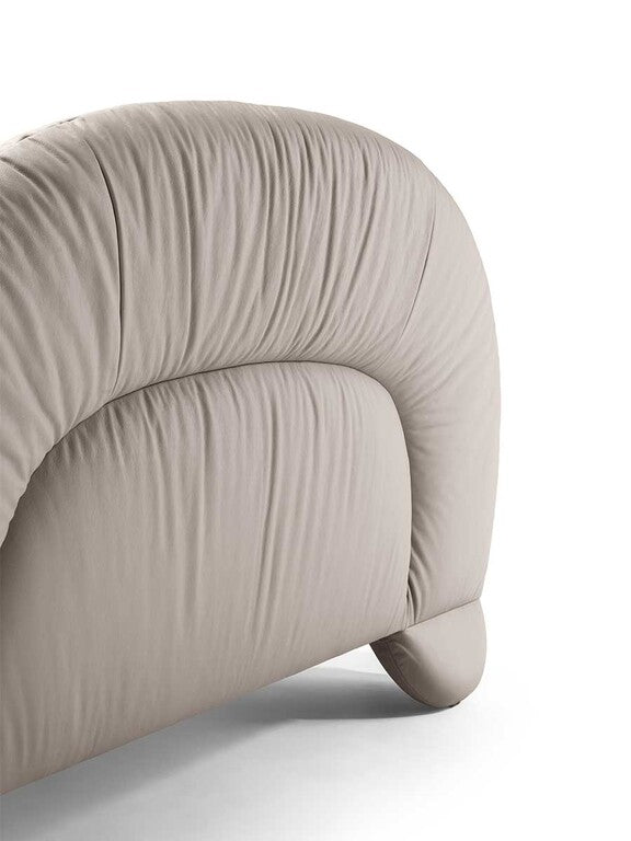 Jacqueline Bed