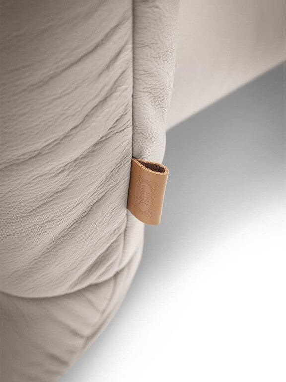 Jacqueline Bed
