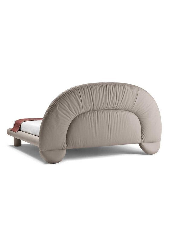 Jacqueline Bed