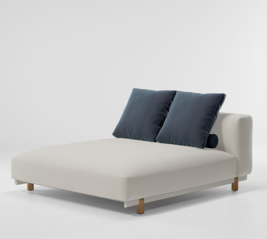 Molo Double Chaise Lounge Outdoor Sofa | Teak Base N00 | Aluminum Frame 04C