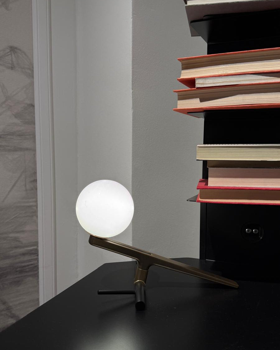 LÁMPARA YANZY TABLE + ARTEMIDE2.jpg