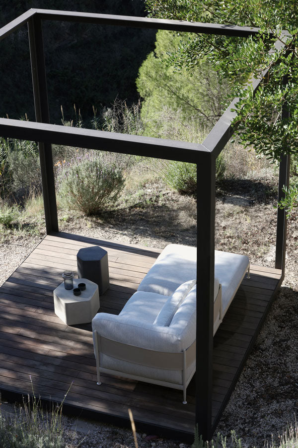 Obi outdoor sofa with right chaise longue module