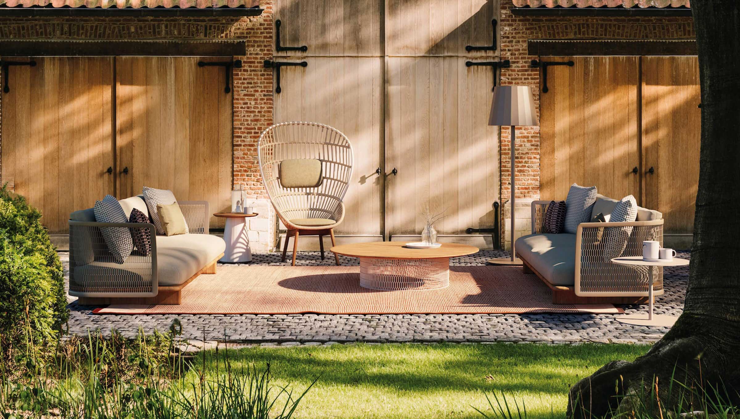 Mesh 3-seater sofa | 12C frame | T01 teak base