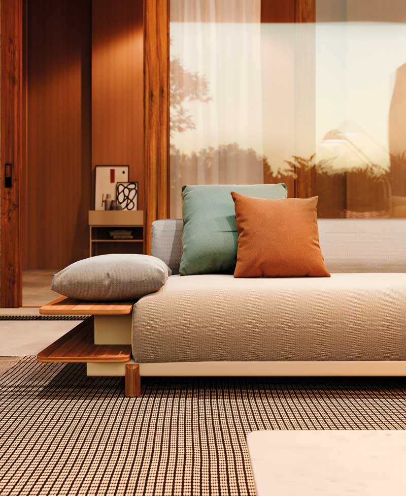 Molo Double Chaise Lounge Outdoor Sofa | Low Base 01C