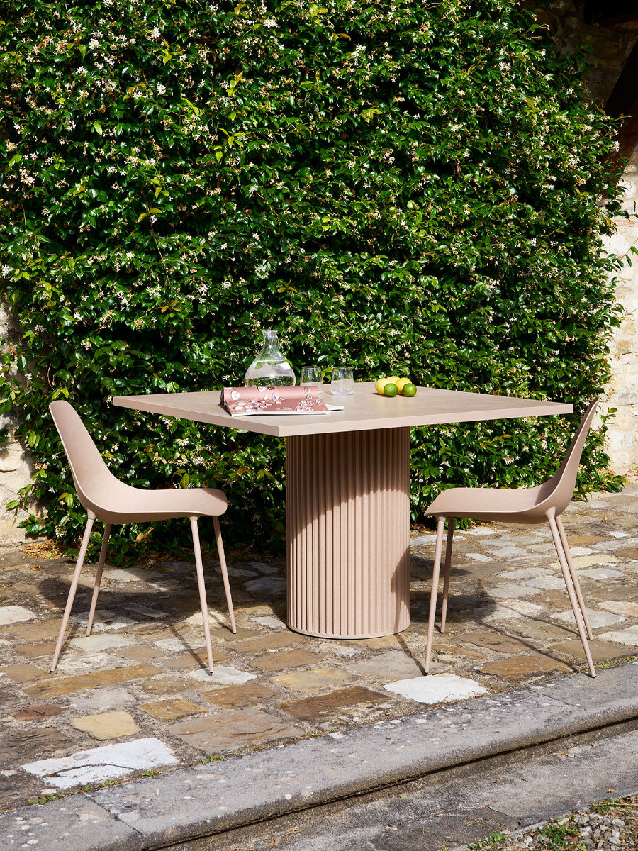 Mesa de comedor Hercle