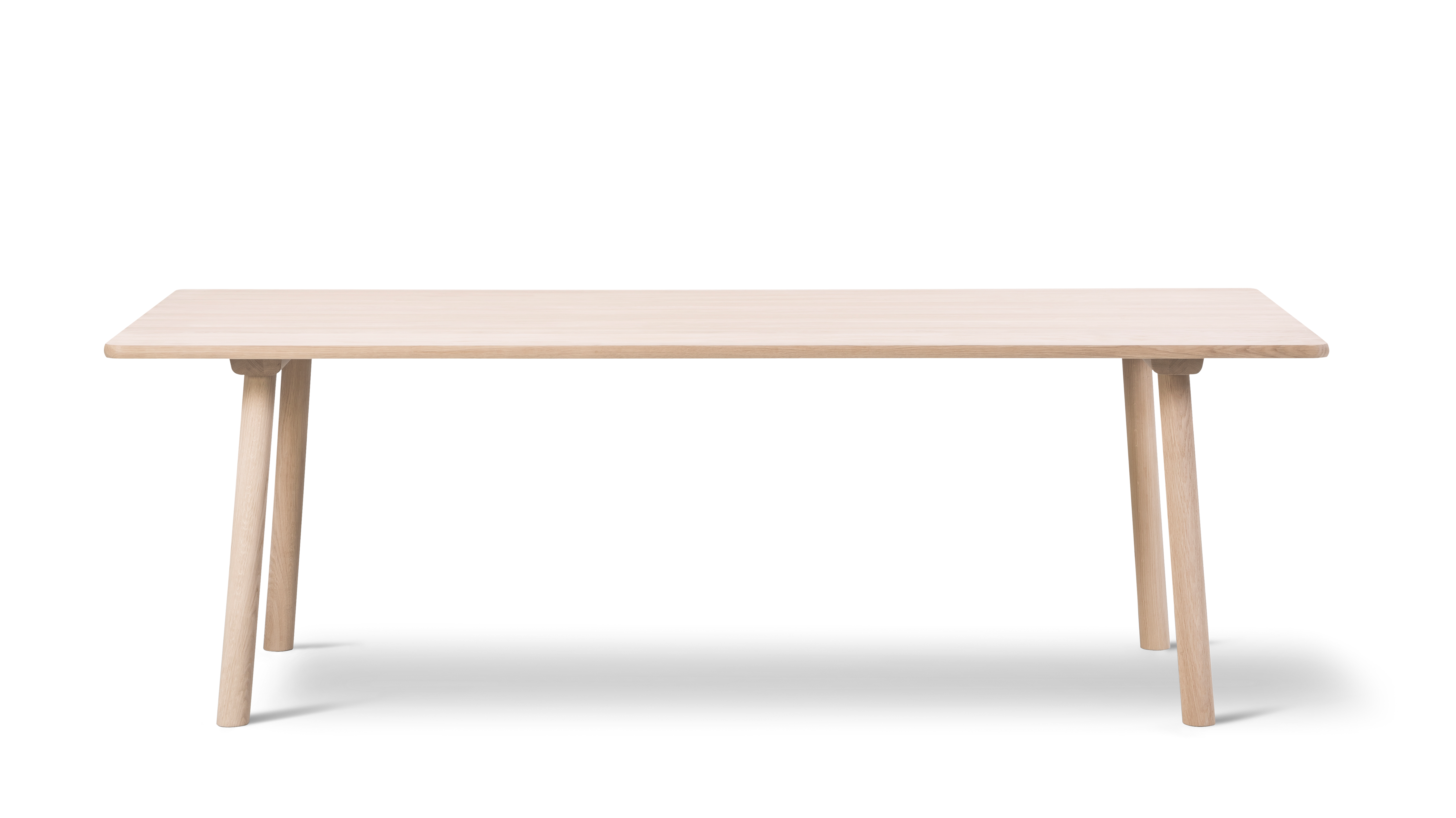 Taro dining table 220 cm