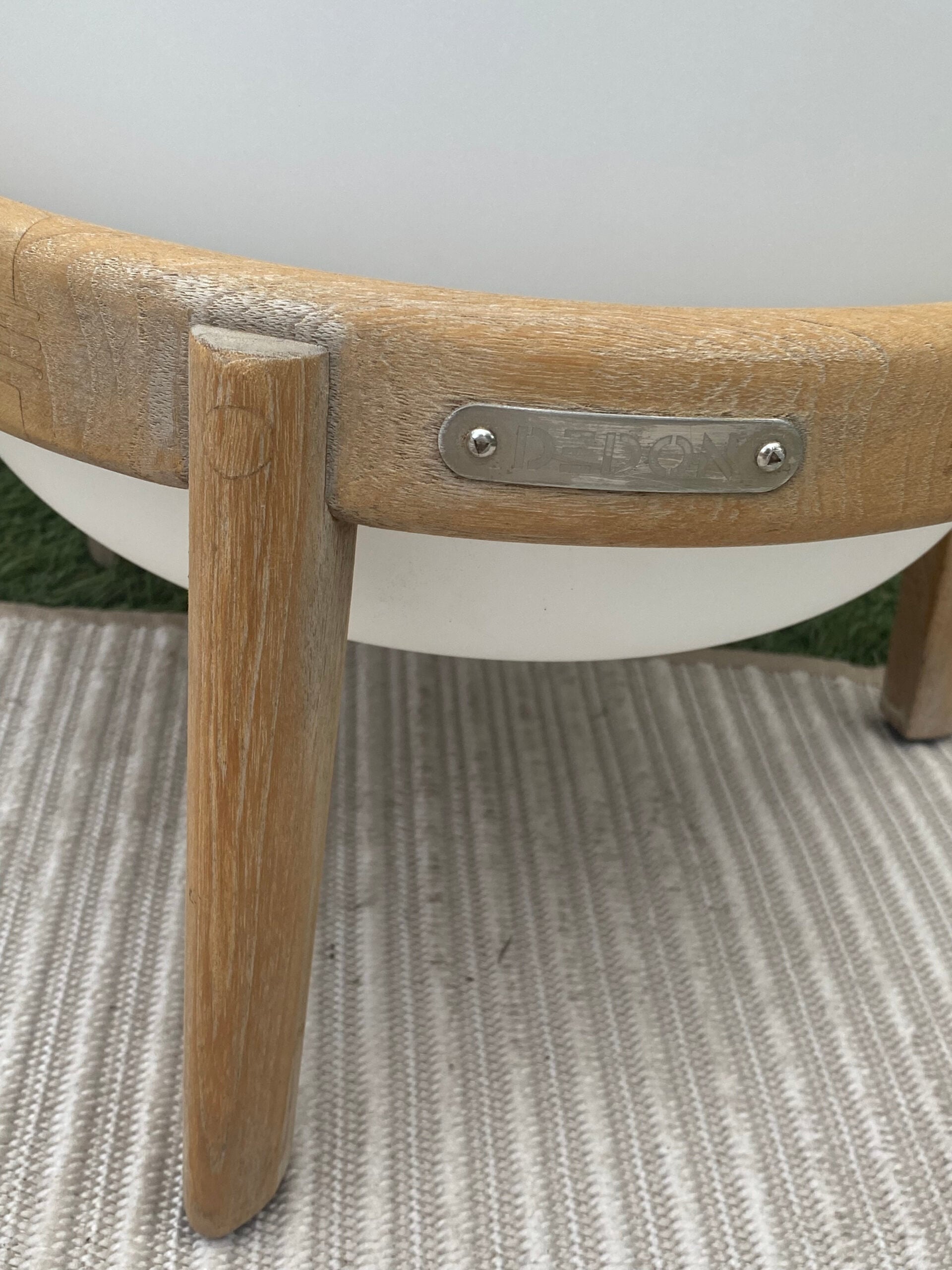 LAMPARA DECORATIVA ‘LOON’ DEDON