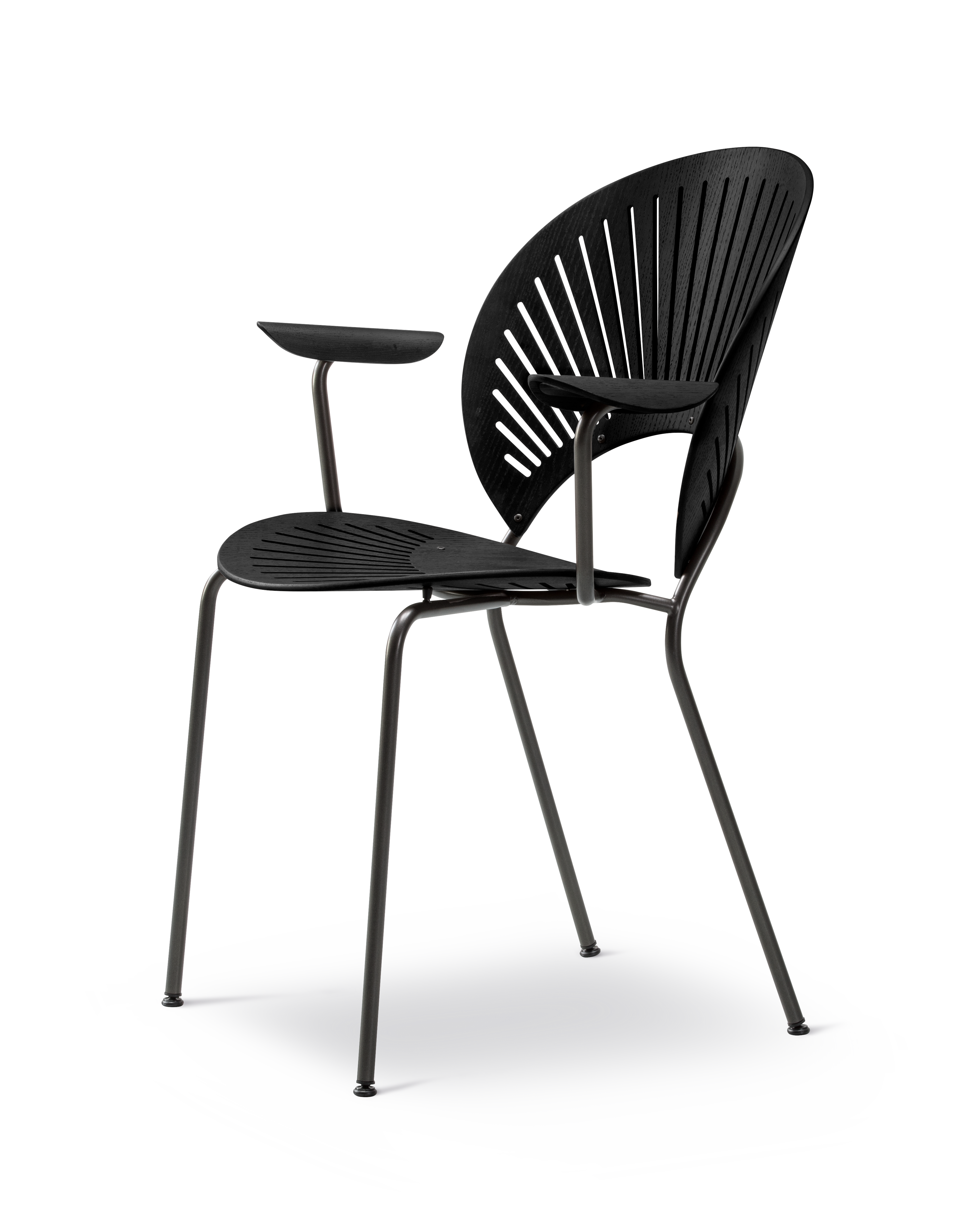 Trinidad chair with arms and solid wood seat