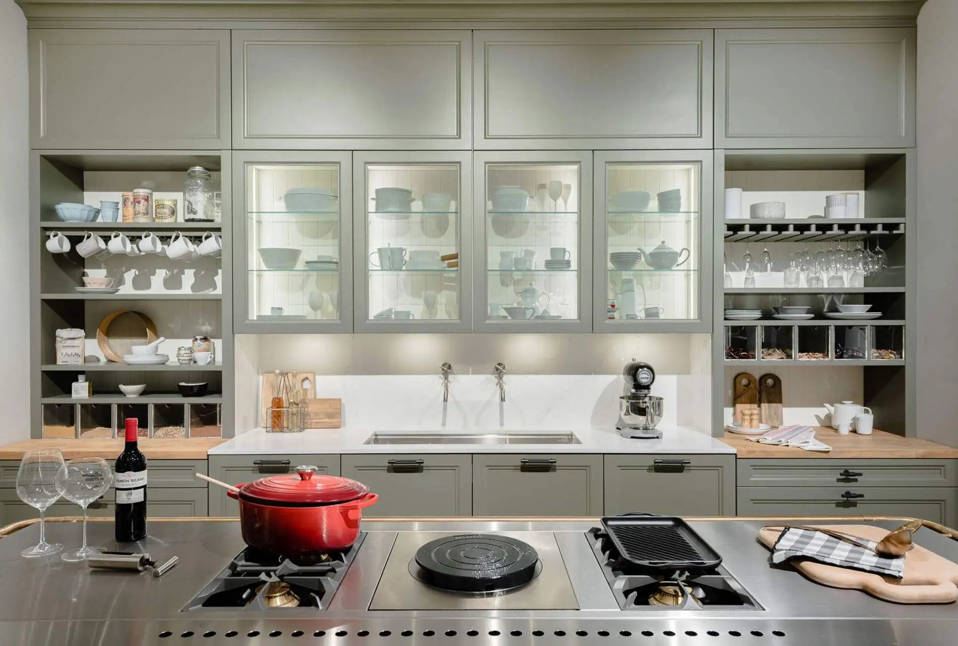 Cocinas japonesas Teppanyaki de dise&ntilde;o para vuestros hogares, Gunni &amp; Trentino