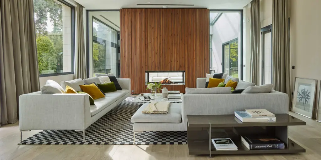 Inspírate con estos salones diseñados con nuestros muebles de lujo