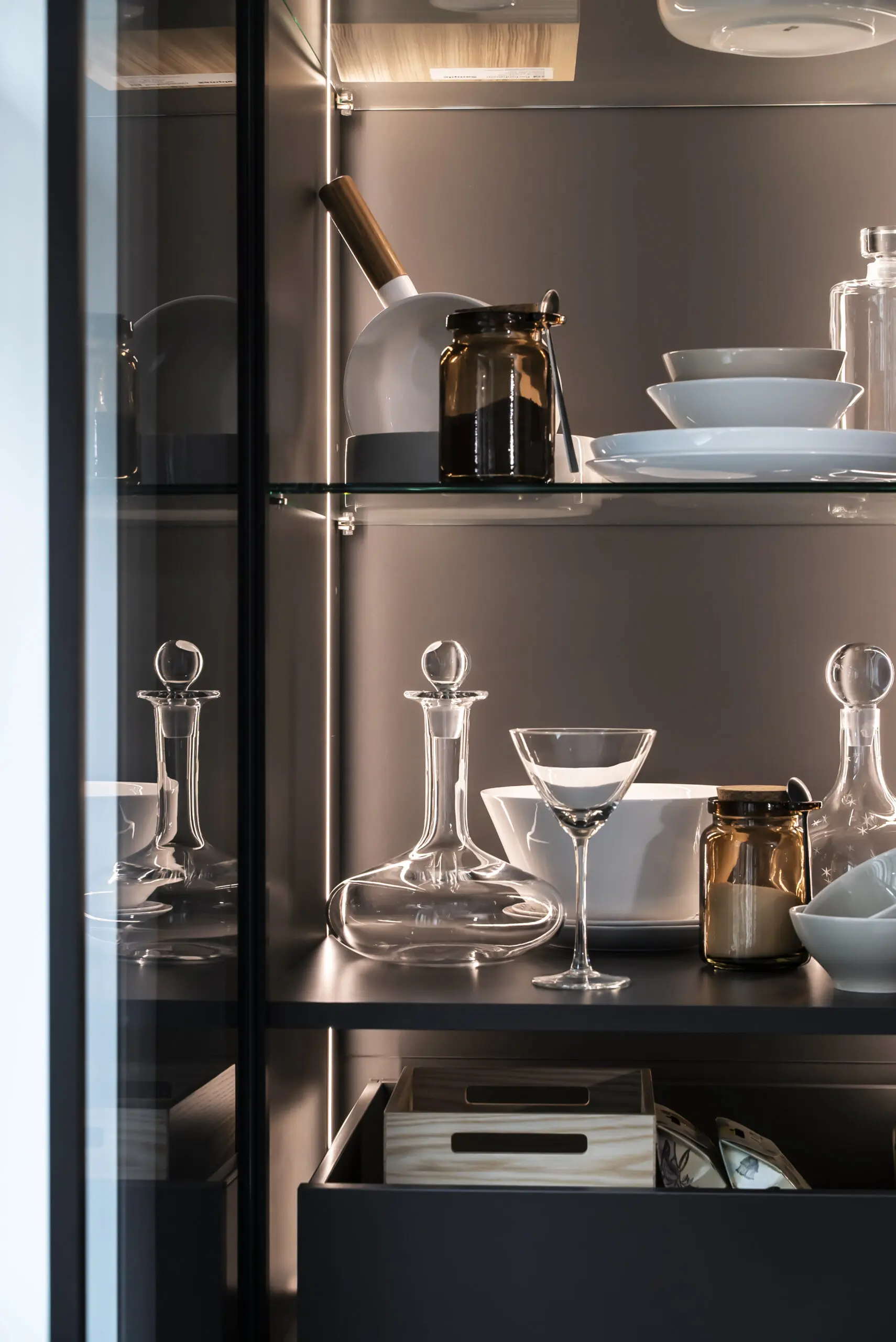 MONTAJE Y DISEÑO DE COCINAS, Gunni &amp; Trentino