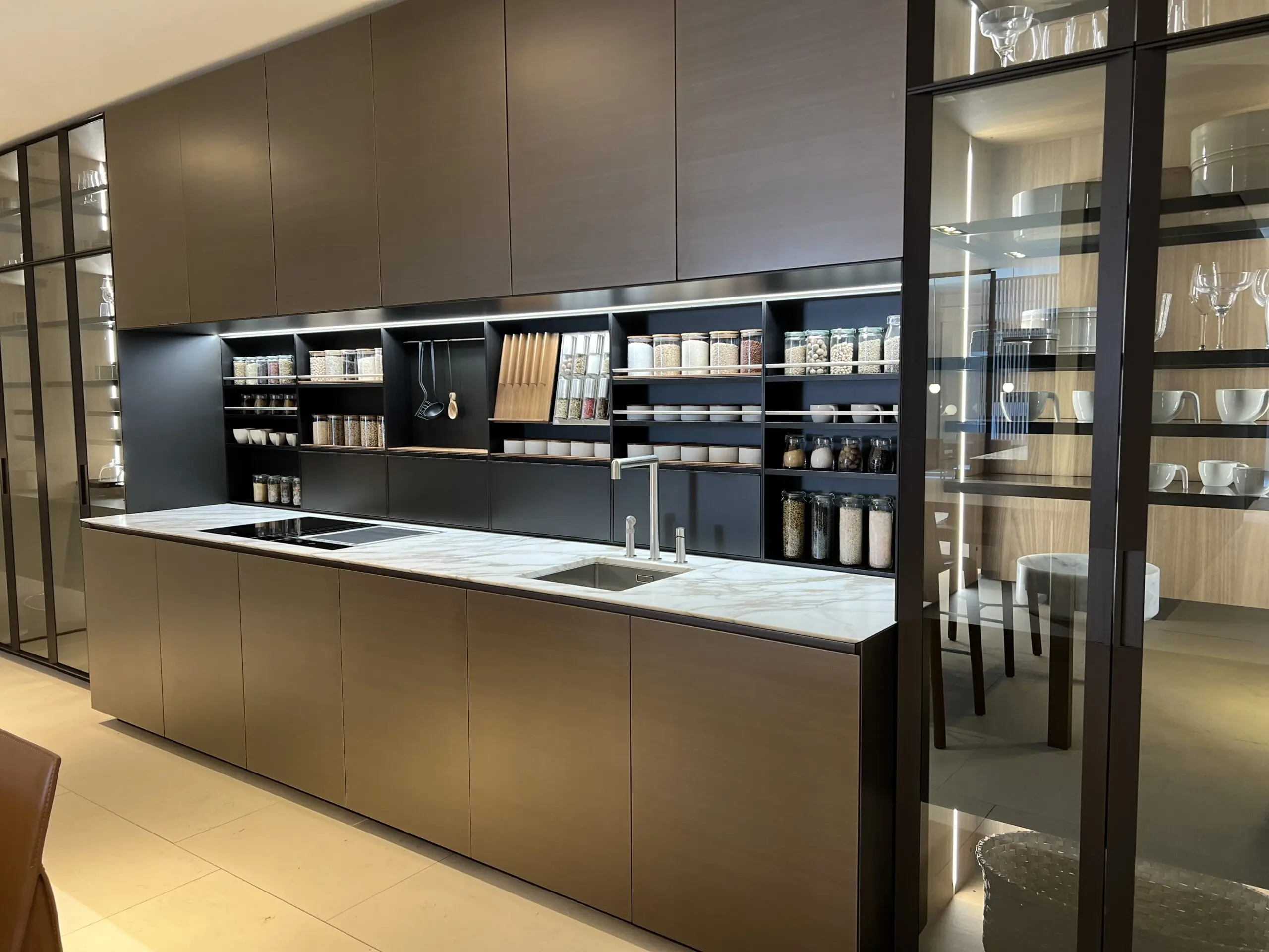 MONTAJE Y DISEÑO DE COCINAS, Gunni &amp; Trentino