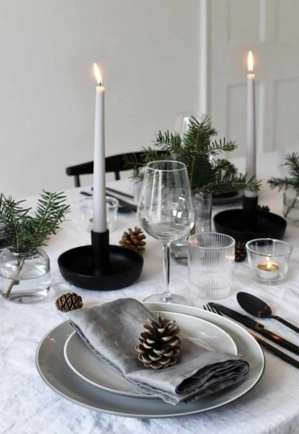 Cómo Ser el Anfitrión Perfecto en Navidad: Decoración y Mesa de Festejos, Gunni &amp; Trentino
