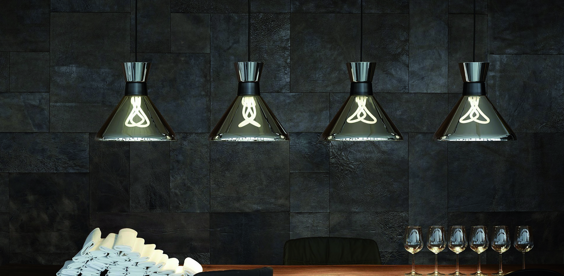 Lámparas de diseño de estilo moderno, bajo techos clásicos, delikatissen
