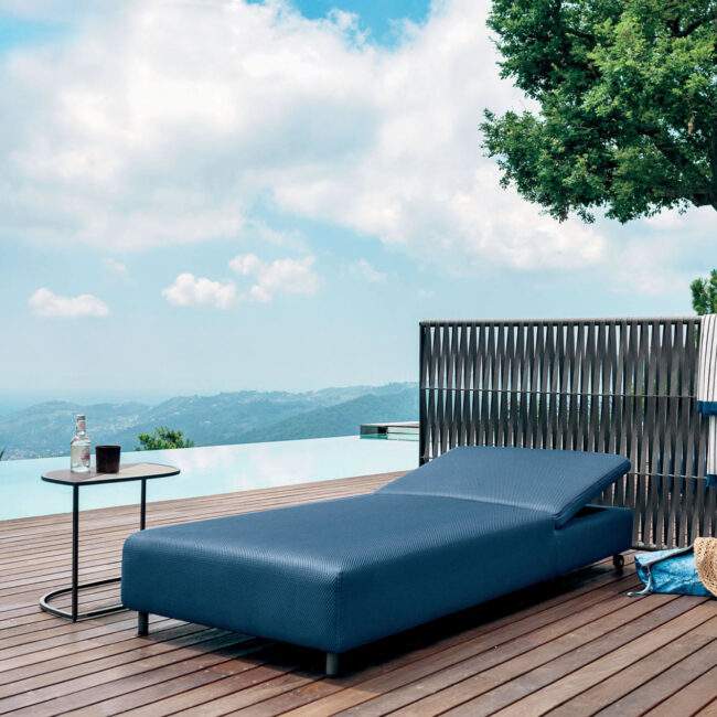 Diseña tu terraza con muebles y piscinas de lujo de las mejores marcas